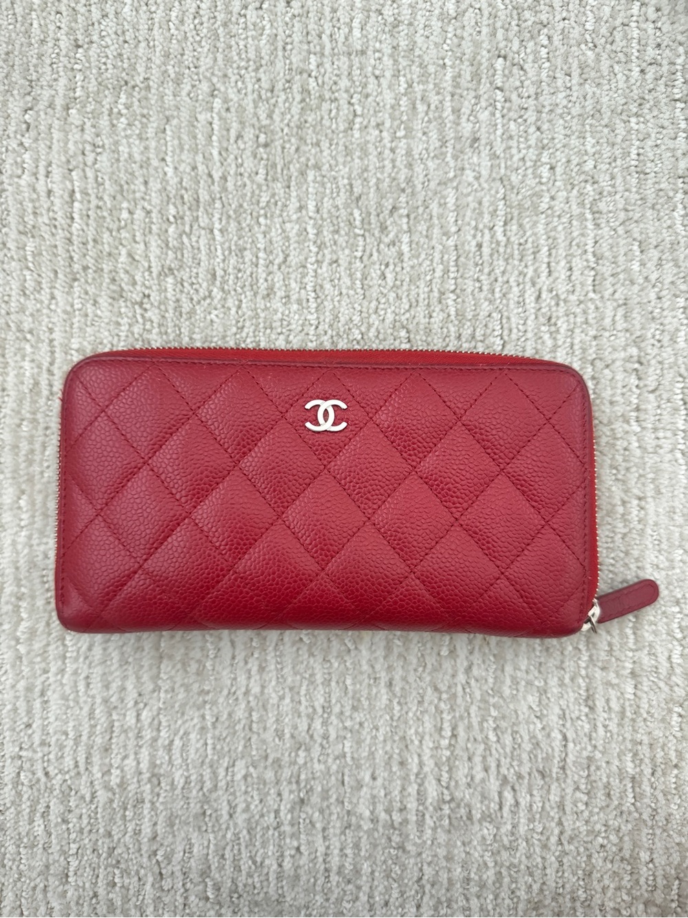 (Auth) Chanel Classic Caviar Leather Zip Around Wallet Red Silver Hardware